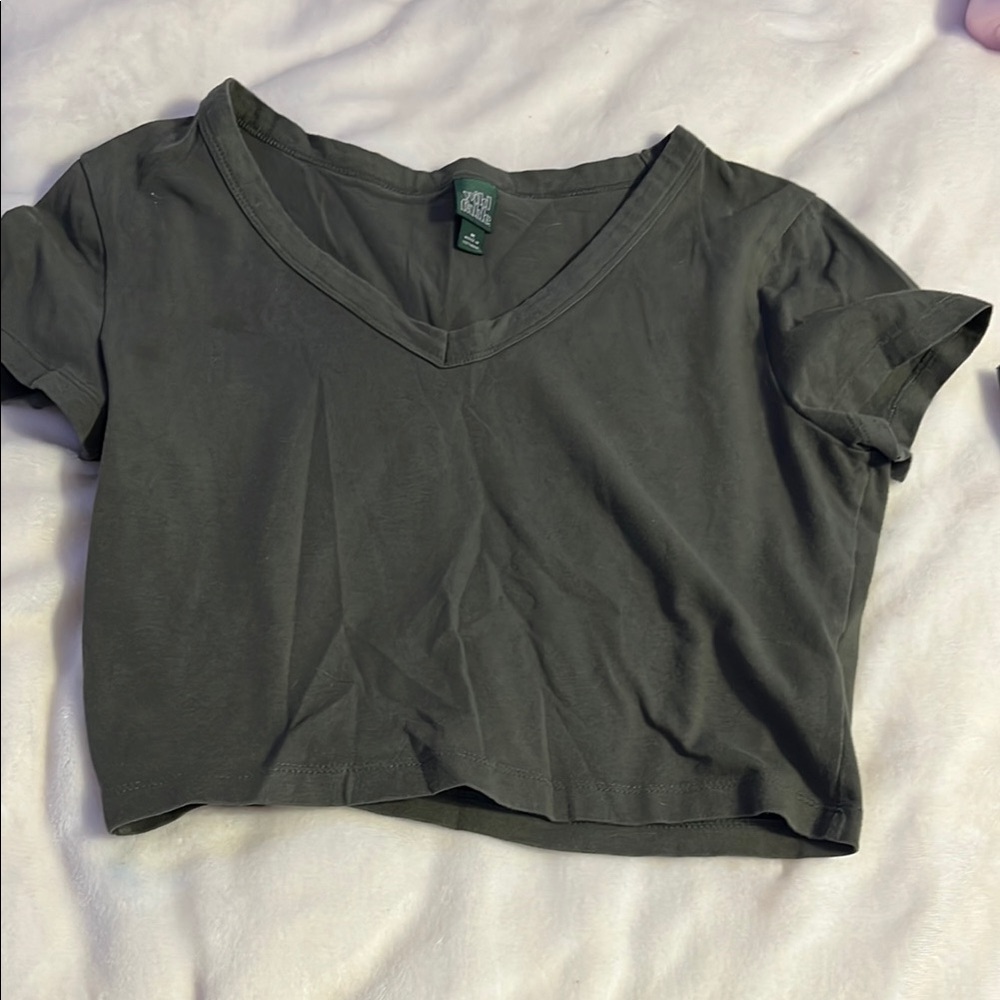Wild Fable Dark Olive Green Crop T-Shirt with Short Sleeves